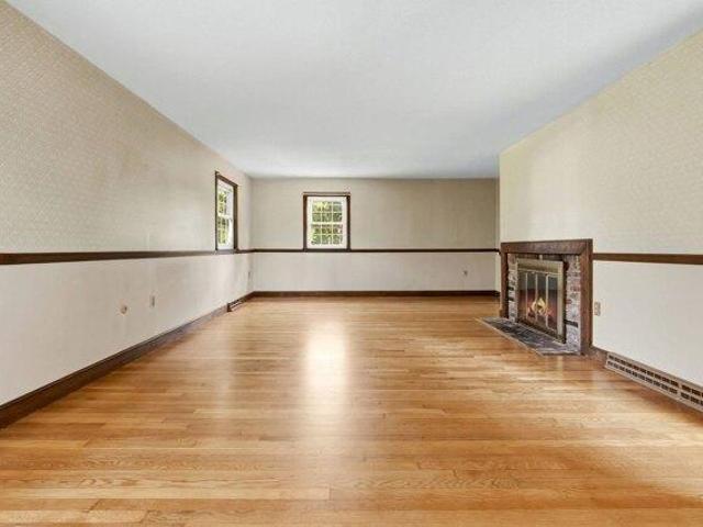 House for sale in Beverly, Massachusetts