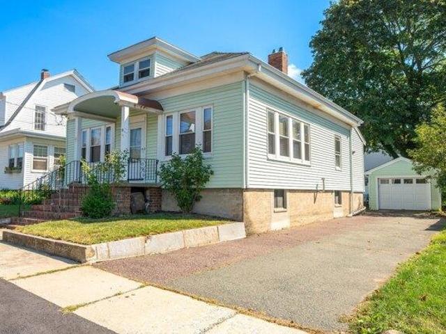 House for sale in Rial Side, Beverly
