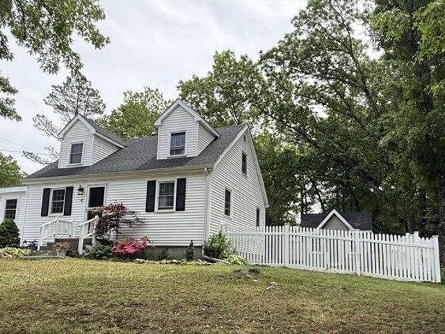House for sale in Billerica, Massachusetts