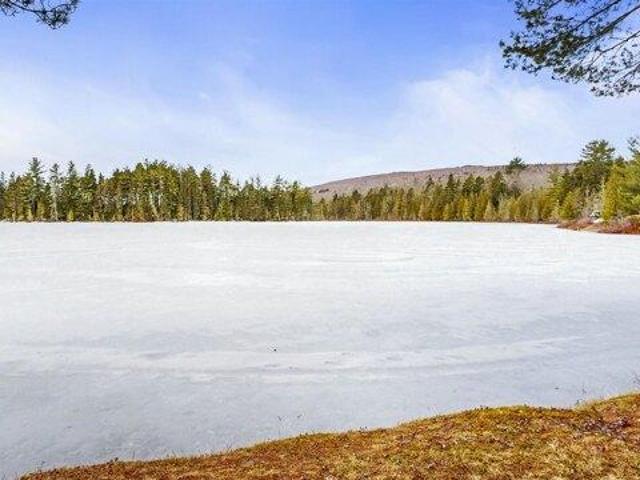 House for sale in Maine