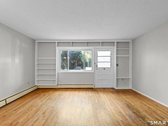 House for sale in Bloomfield, Connecticut