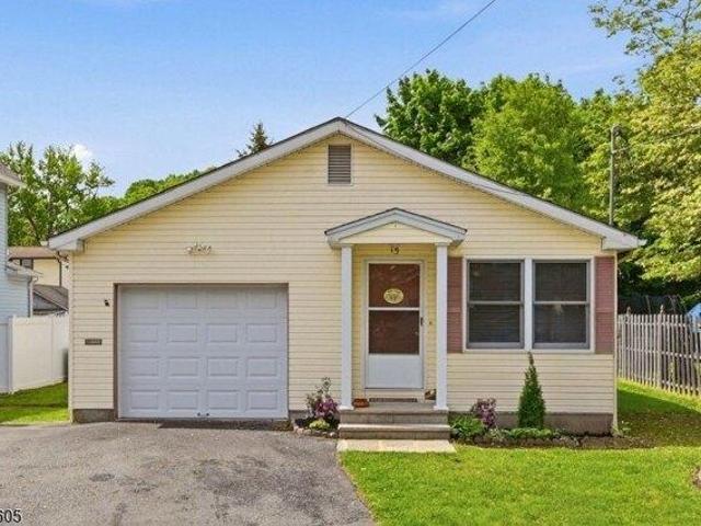 House for sale in Passaic, New Jersey