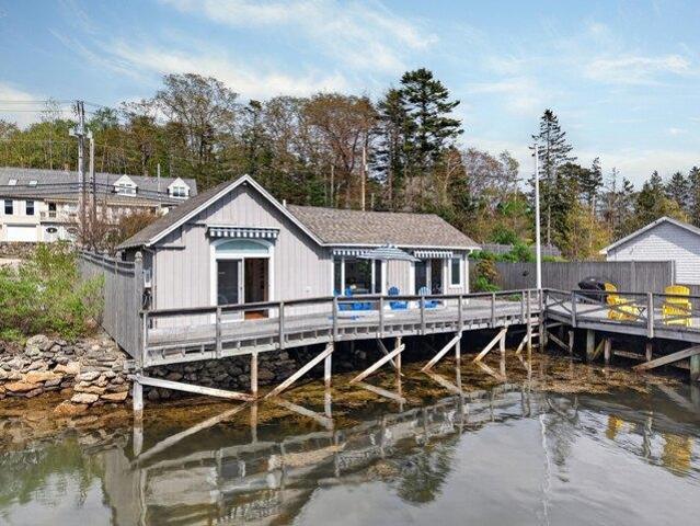 House for sale in Boothbay Harbor, Maine