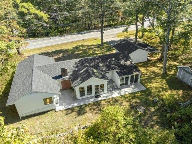House for sale in Boothbay, Lincoln County