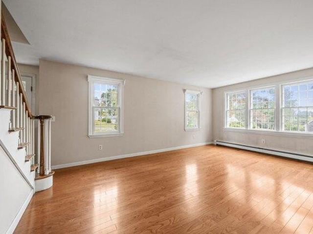 House for sale in Sagamore Beach, Bourne