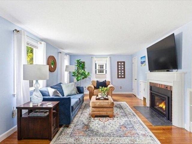 House for sale in Braintree, Massachusetts