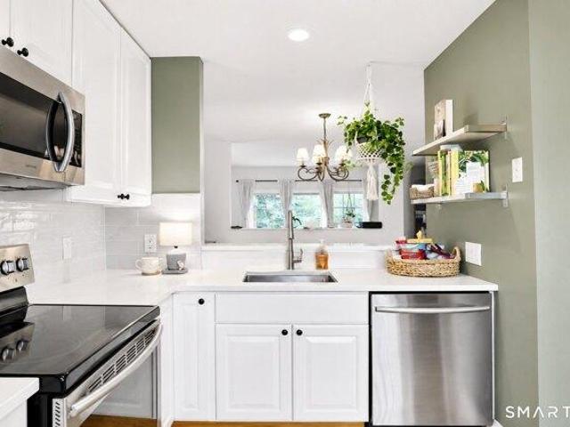 House for sale in Branford, South Central Connecticut Planning Region