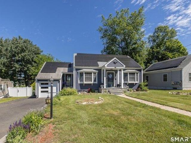 House for sale in Bridgeport, Connecticut