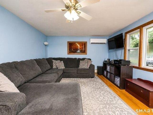House for sale in Edgewood, Bristol