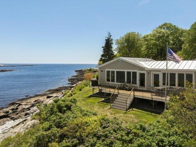 House for sale in Bristol, Maine