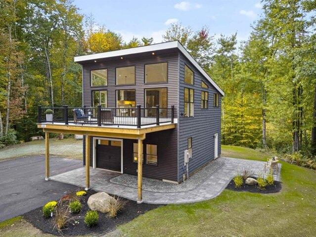 House for sale in North Brookline, Brookline