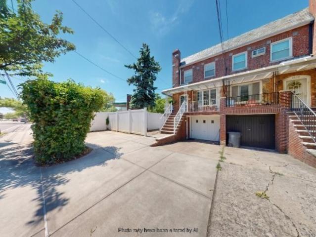 House for sale in Arverne, New York