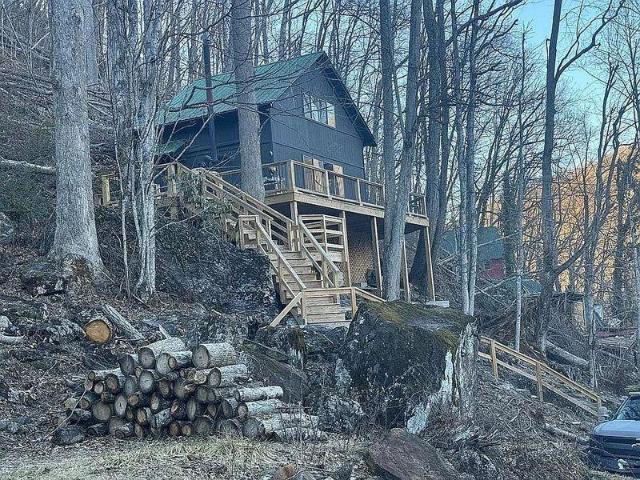 House for sale in Yancey, North Carolina