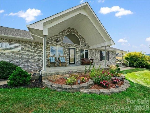 House for sale in Yancey, North Carolina