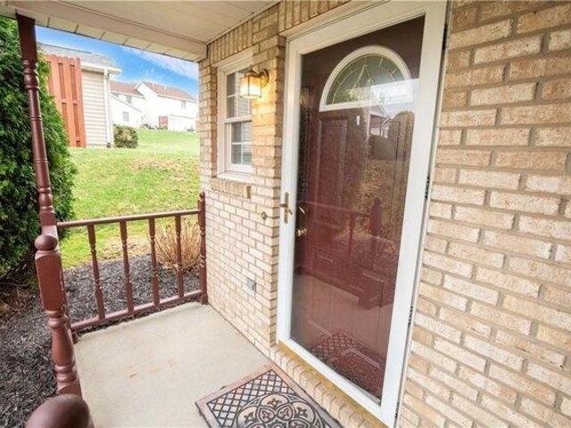 House for sale in Butler