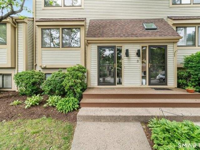 House for sale in Canton, Connecticut