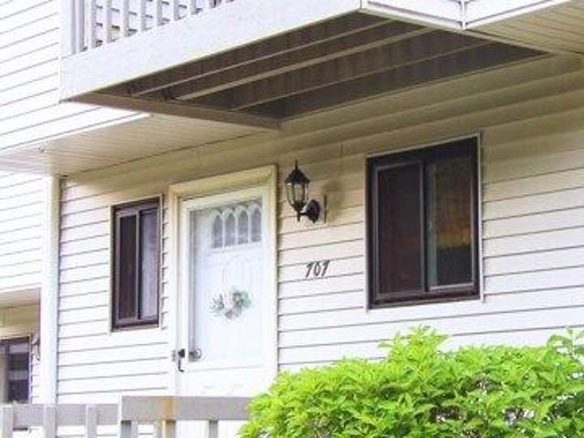 House for sale in Canton, Connecticut