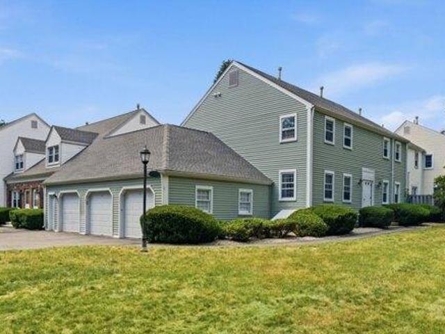 House for sale in Canton, Connecticut