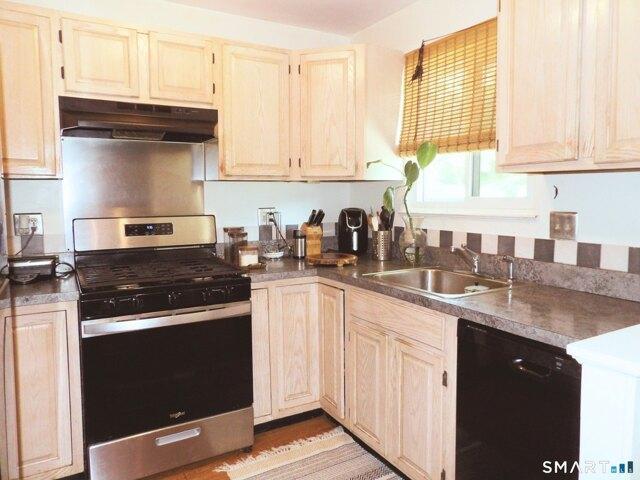 House for sale in Canton, Connecticut