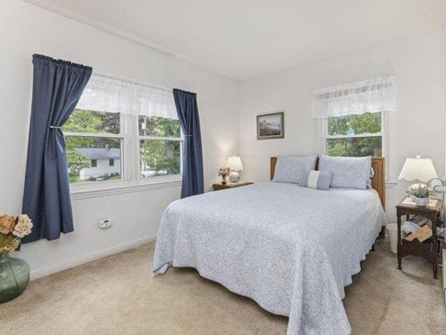 House for sale in Cape Elizabeth, Maine