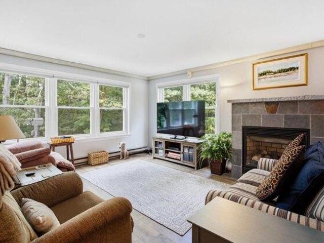 House for sale in Mountainview Park, Cape Elizabeth