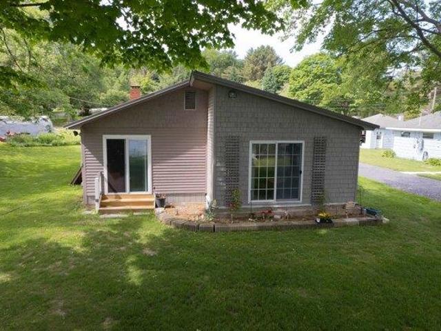 House for sale in Castleton, Vermont