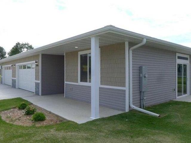 House for sale in Charles City, Iowa