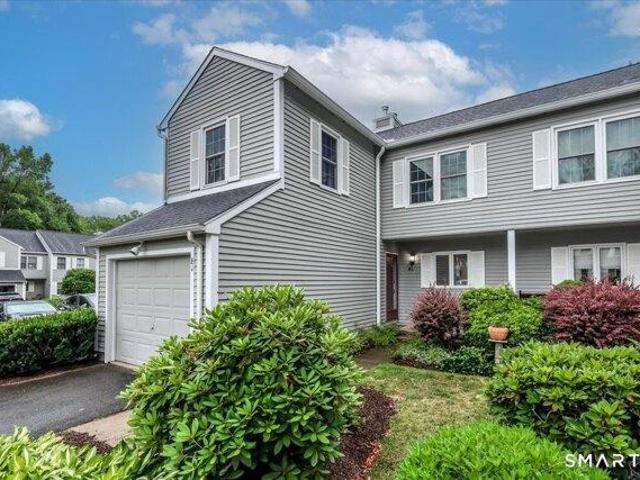 House for sale in Cheshire, Connecticut