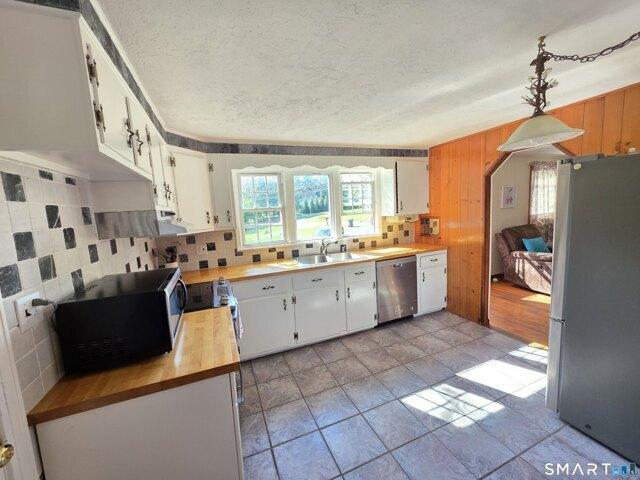 House for sale in Richards Corner, Cheshire
