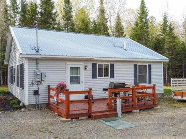 House for sale in Maine