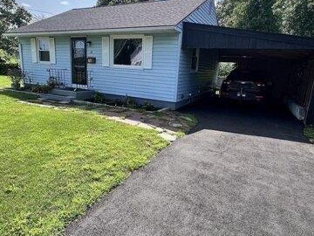 House for sale in Hampden, Massachusetts