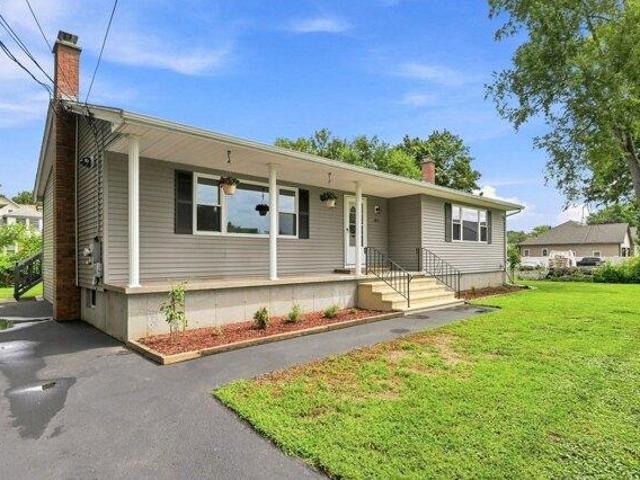 House for sale in Hampden, Massachusetts