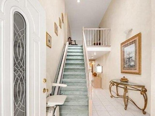 House for sale in Clark, New Jersey