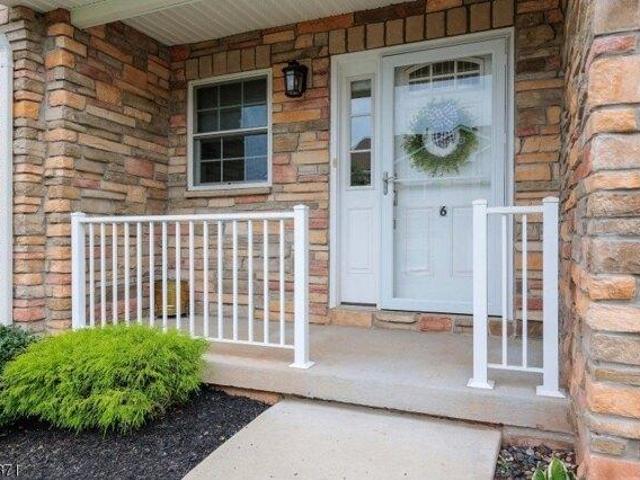 House for sale in Clark, New Jersey