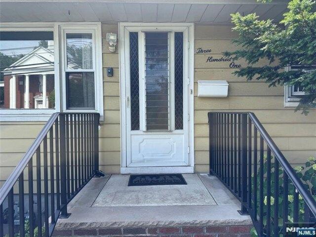 House for sale in Passaic, New Jersey