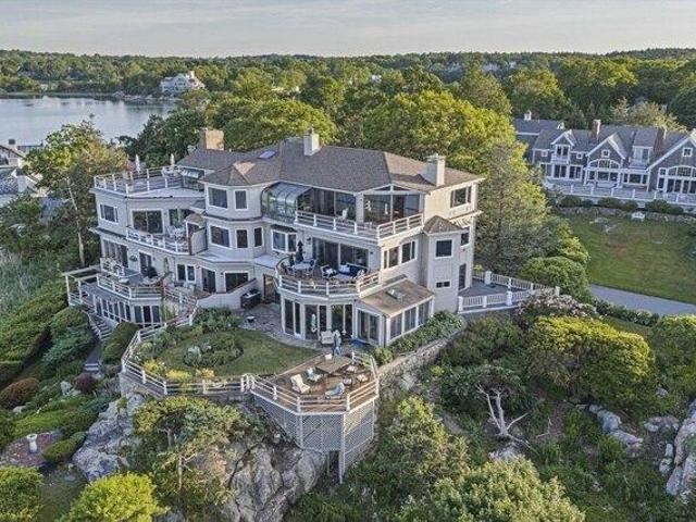 House for sale in Cohasset, Massachusetts