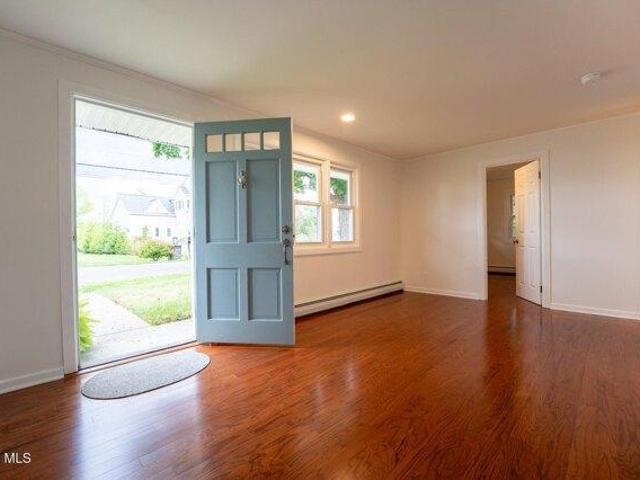 House for sale in Colonie, New York