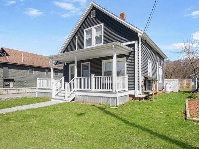 House for sale in Colebrook, Coös County