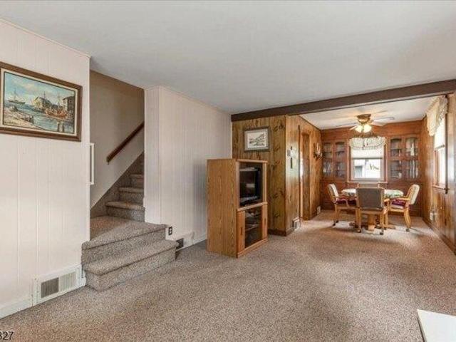 House for sale in Cranford, New Jersey