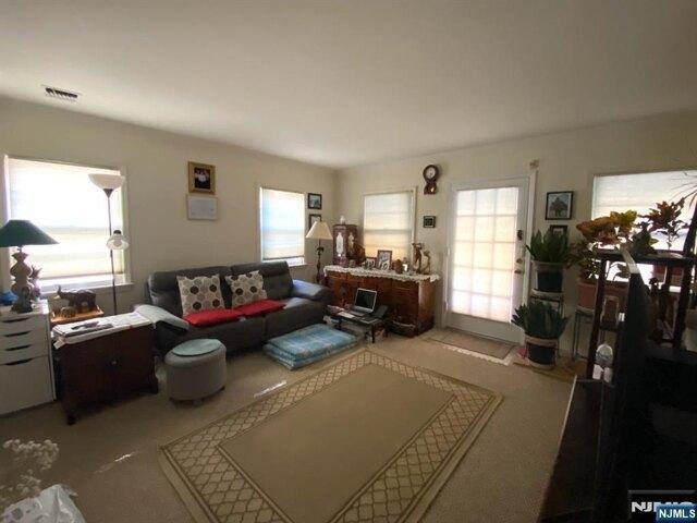 House for sale in Cresskill, New Jersey