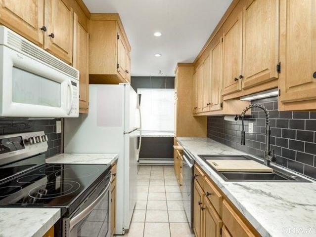 House for sale in Cromwell, Connecticut