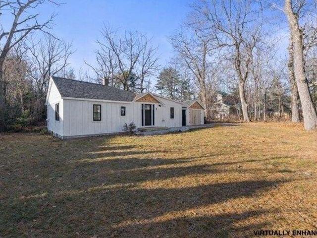 House for sale in Cumberland Center, Maine