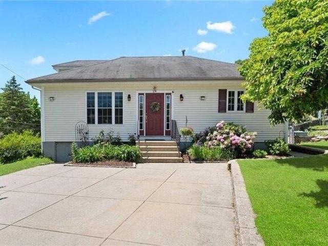House for sale in Cumberland, Rhode Island