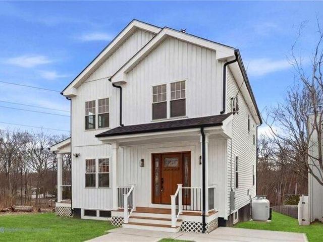 House for sale in Cumberland, Rhode Island