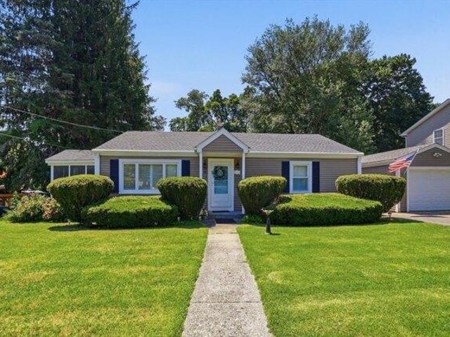 House for sale in Cumberland Hill, Cumberland