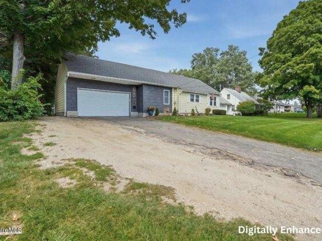 House for sale in Dalton, Berkshire County