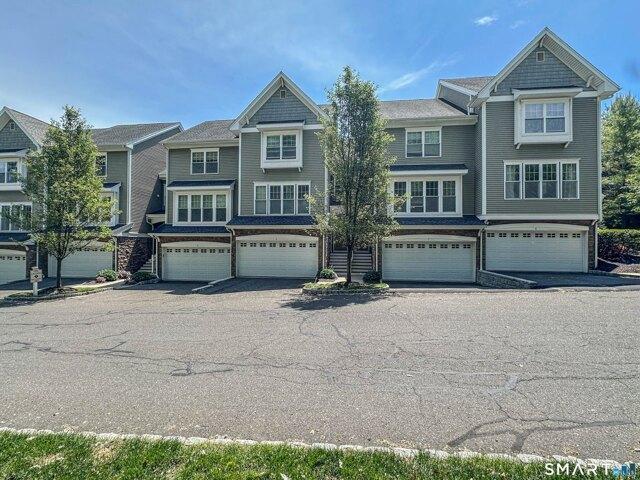 House for sale in Danbury, Connecticut
