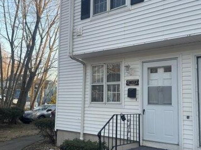House for sale in Danbury, Connecticut