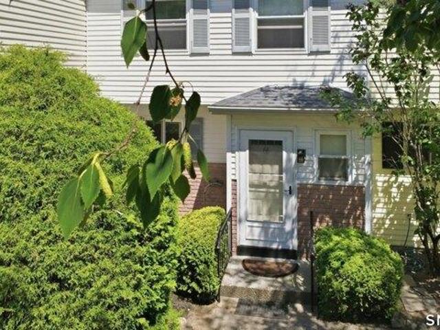 House for sale in Danbury, Connecticut