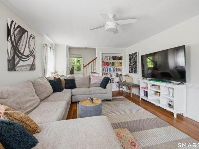 House for sale in Danbury, Connecticut